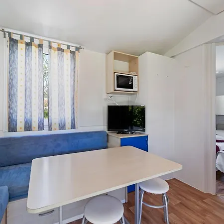 Дом отдыха Mobile In Near Centinera *